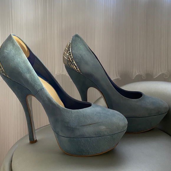 baby blue high heel shoes